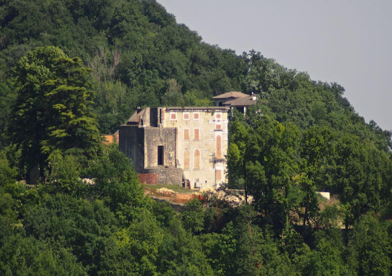 Albergo Diffuso Polcenigo C.Barnard Exterior foto